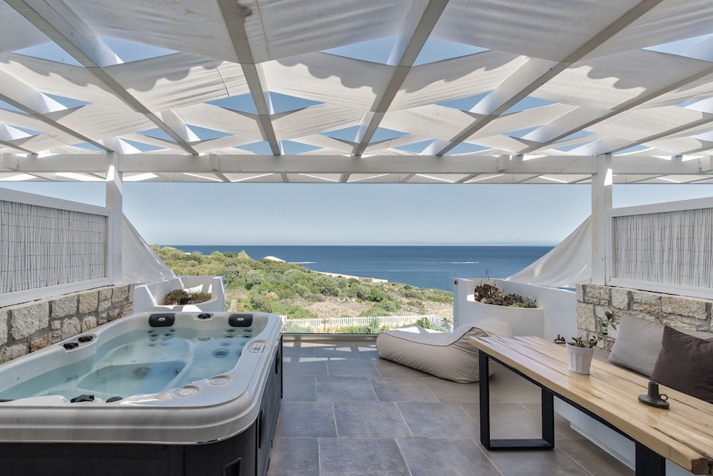 Фото Aliv Stone Suites & SPA