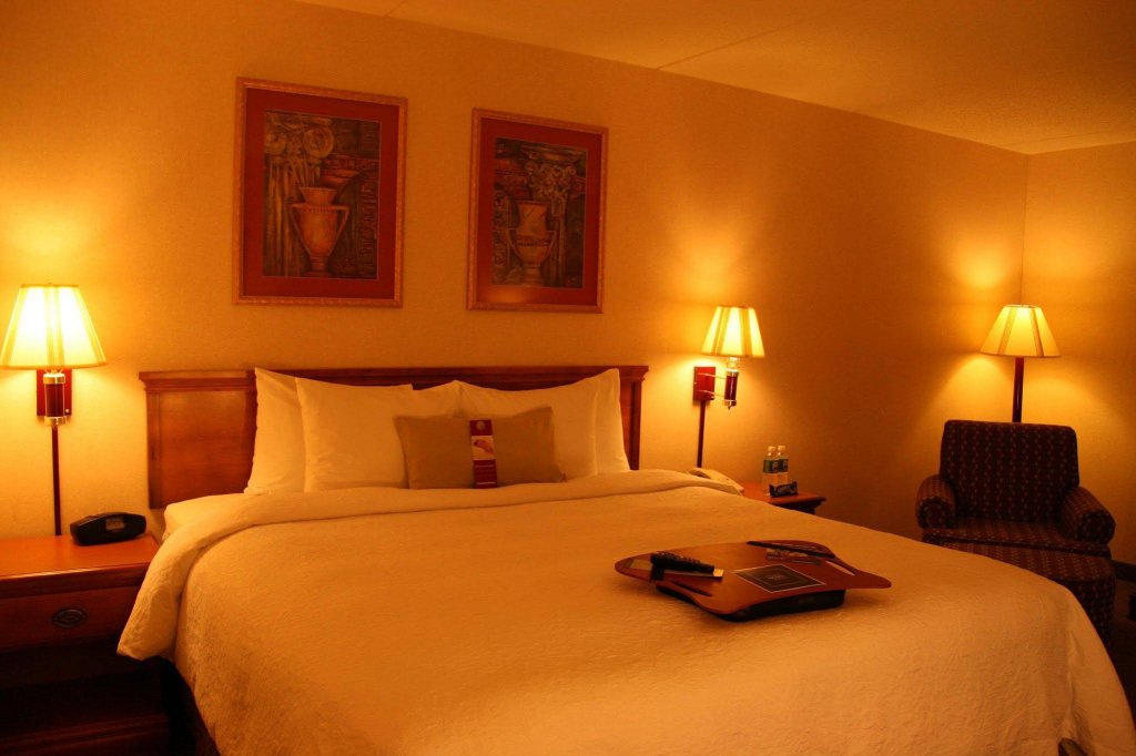 Фото Hampton Inn Newport News-Yorktown