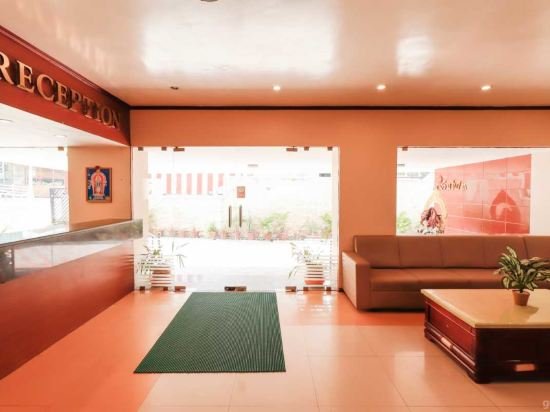 Фото Hotel Subham