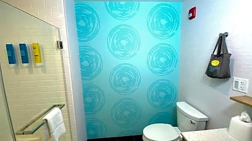 Фото Tru by Hilton Manassas