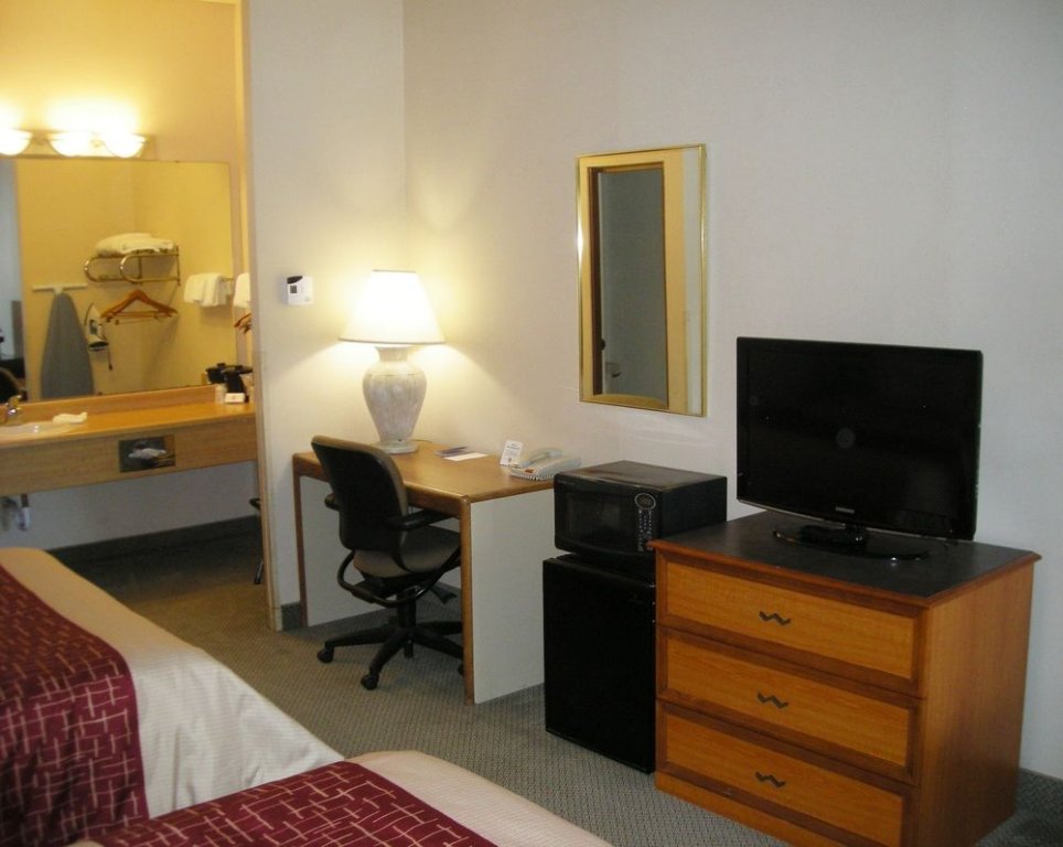 Фото Travelodge by Wyndham Appleton