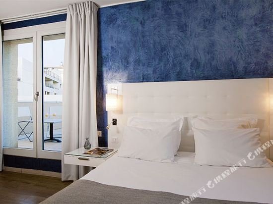 Фото Zenitude Hotel Residences Marseille Saint Charles