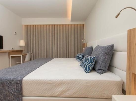 Фото Alfagar Aparthotel