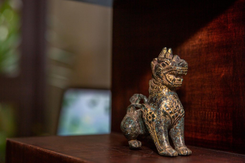 Фото Indra Hotel