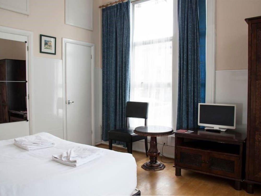 Фото отеля 5