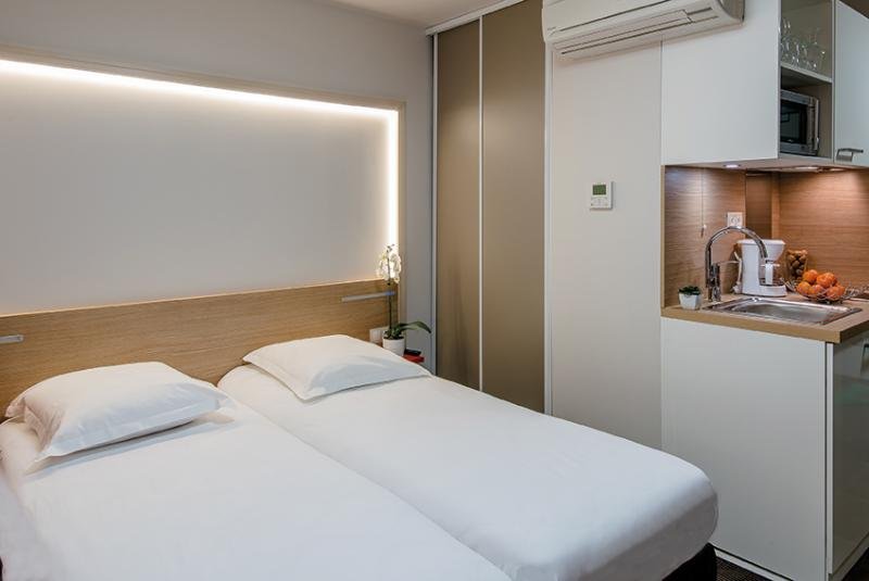 Фото AppartCity Confort Bordeaux Chartrons