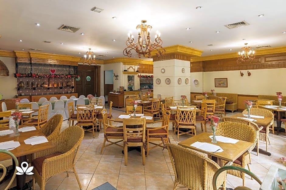 Фото Tiara Oriental Hotel