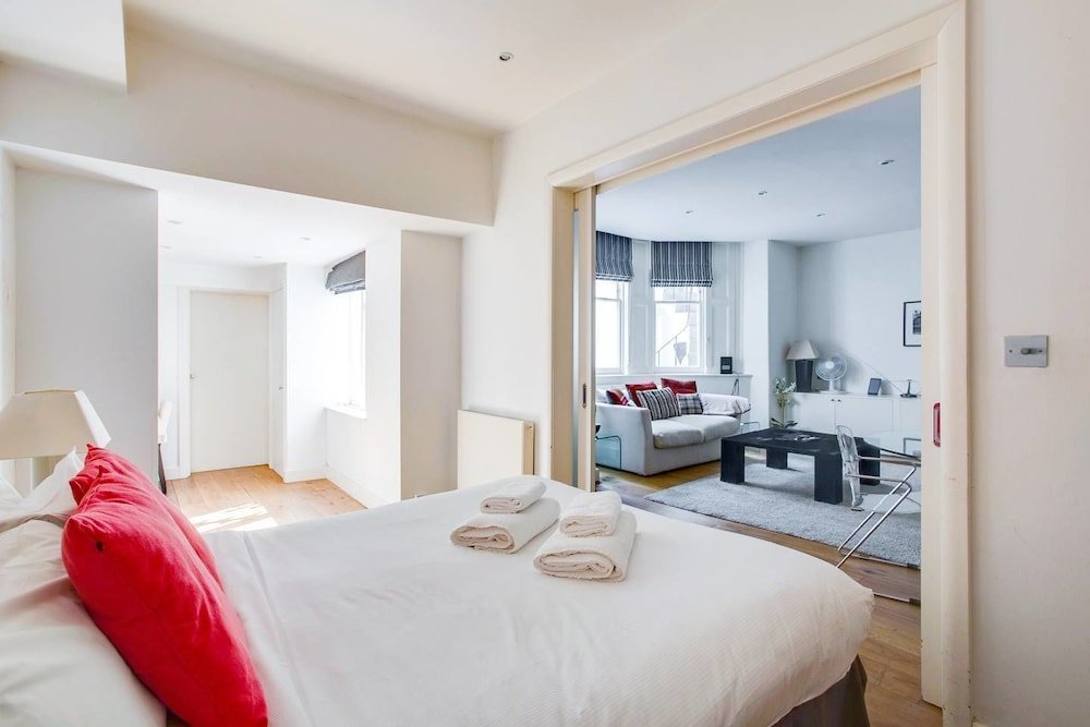 Фото Stunning 1 bed Apartment South Ken/knightsbridge