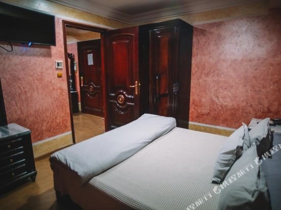 Фото Hotel Ville des Roses