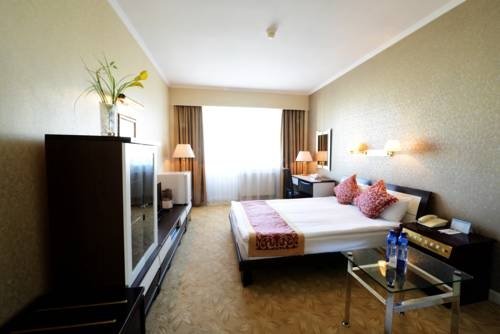 Фото Bayangol Hotel