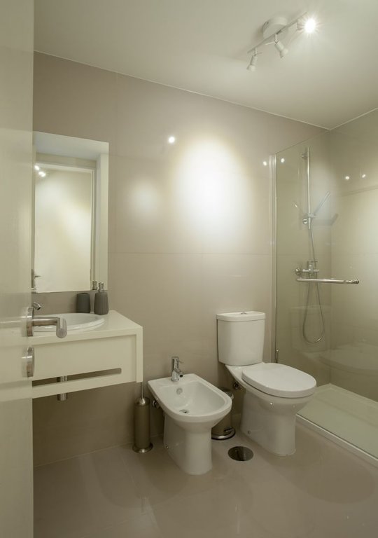 Фото Liiiving in Porto Downtown Terrace Apartment