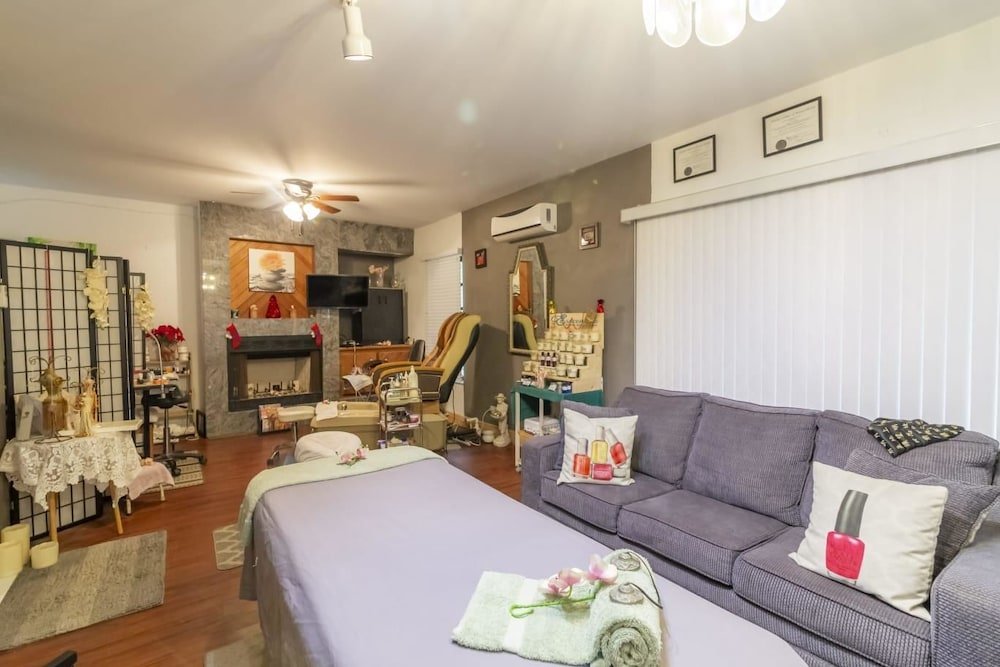 Фото Cocoplum Rest N Hideaway 1