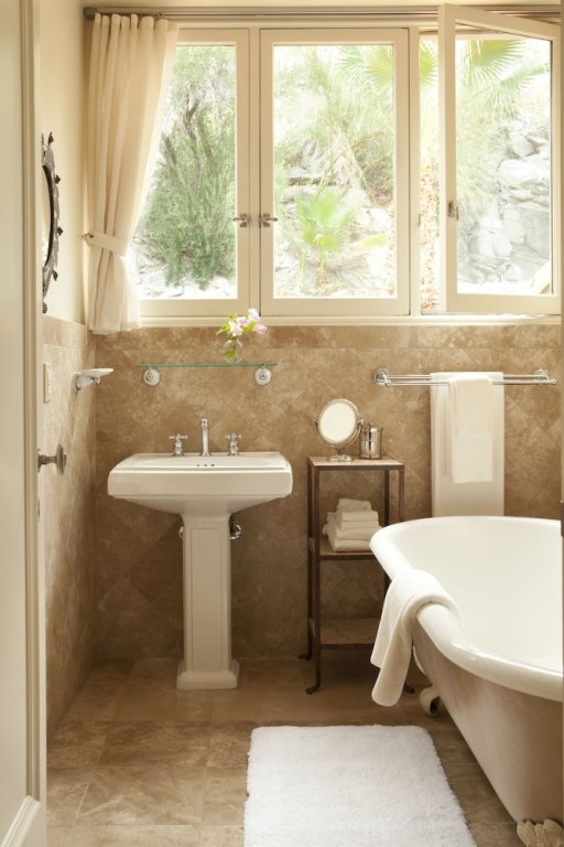 Фото The Willows Historic Palm Springs Inn