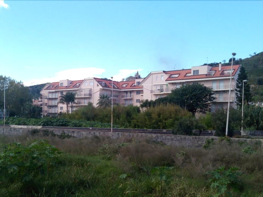 Фото Bouganville Residence