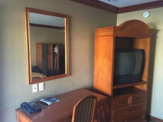 Фото Thunderbird Lodge in Riverside