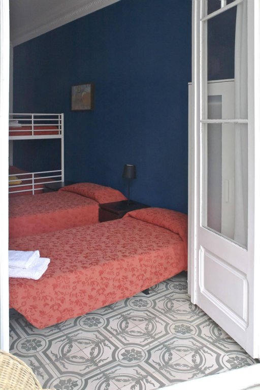 Фото Diagonal B&b