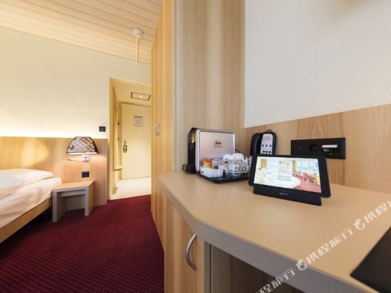 Фото Fred Hotel Leonhardstrasse Self Check-in