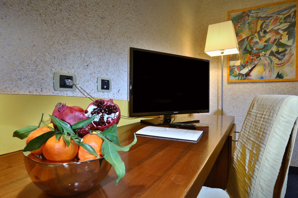 Фото Central Park Hotel Modena