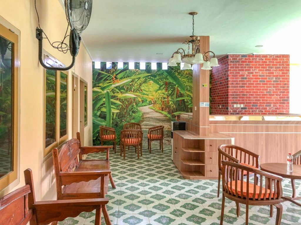 Hotel Adisa Homestay RedPartner, Malang, photo