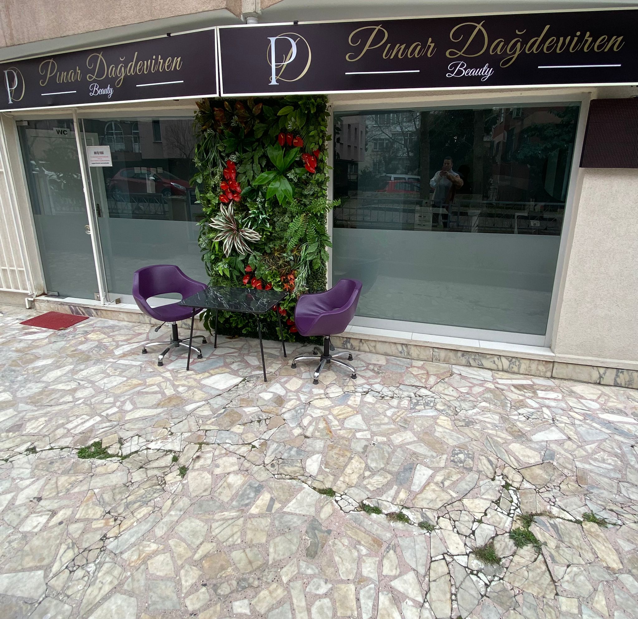 Pinar Dagdeviren Beauty
