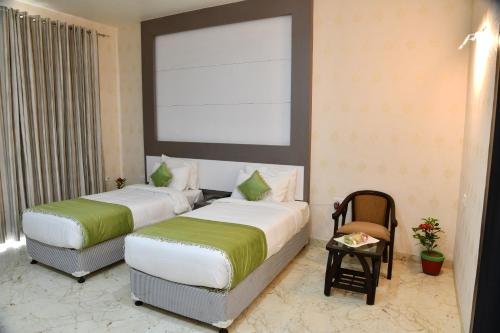 Фото Hotel Jataka Inn