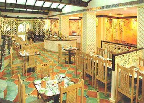 Фото Empires Hotel Bhubaneswar