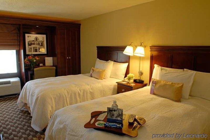 Фото Hampton Inn Baton Rouge - I-10 & College Dr