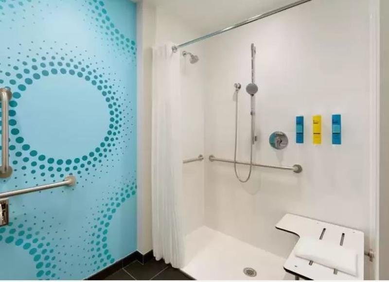 Фото Tru by Hilton St. Charles St. Louis, Mo