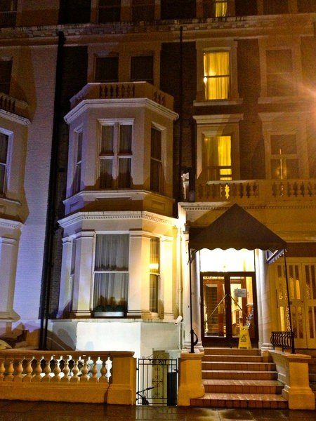 Фото отеля 3