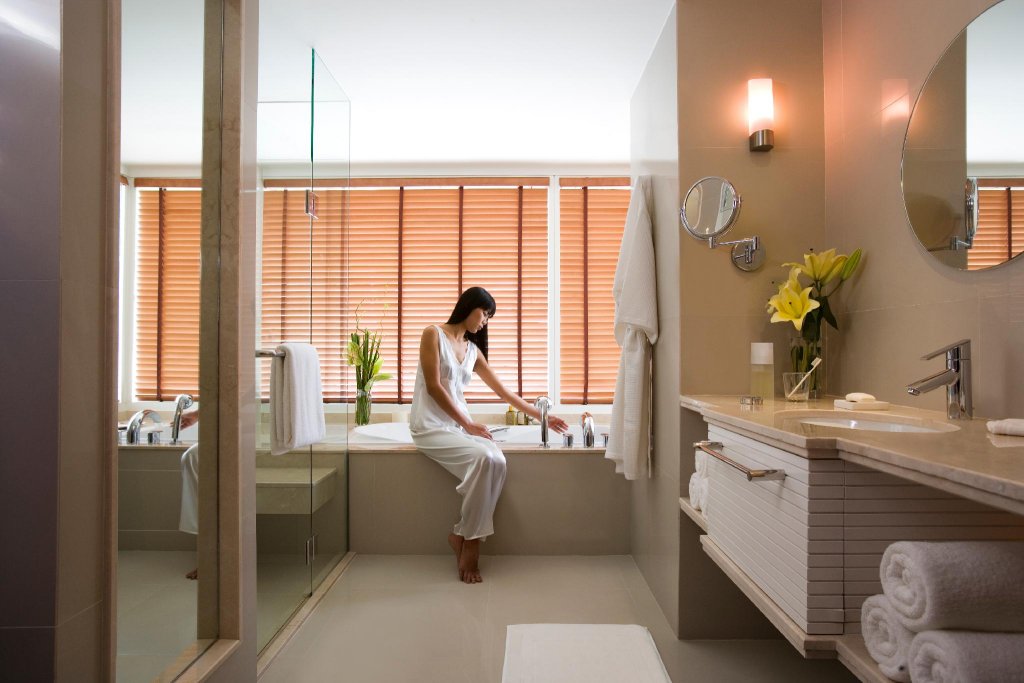 Фото Courtyard by Marriott Bangkok