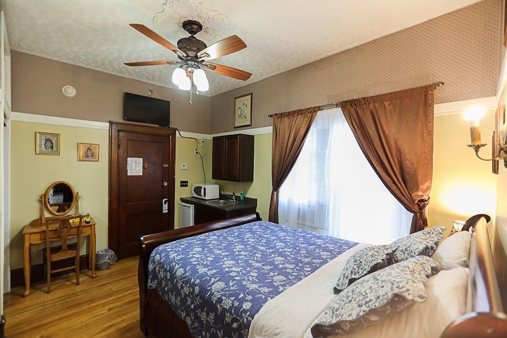 Фото Prince Street Suites