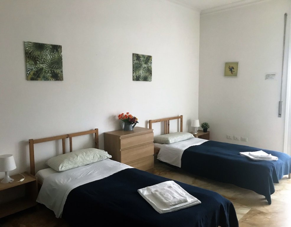 Фото Boarding House International