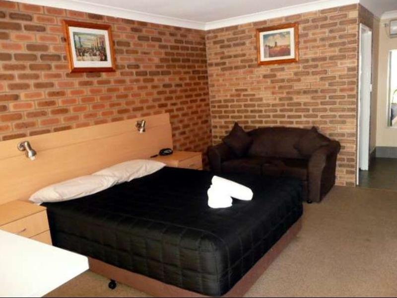 Фото Jumbuck Motor Inn