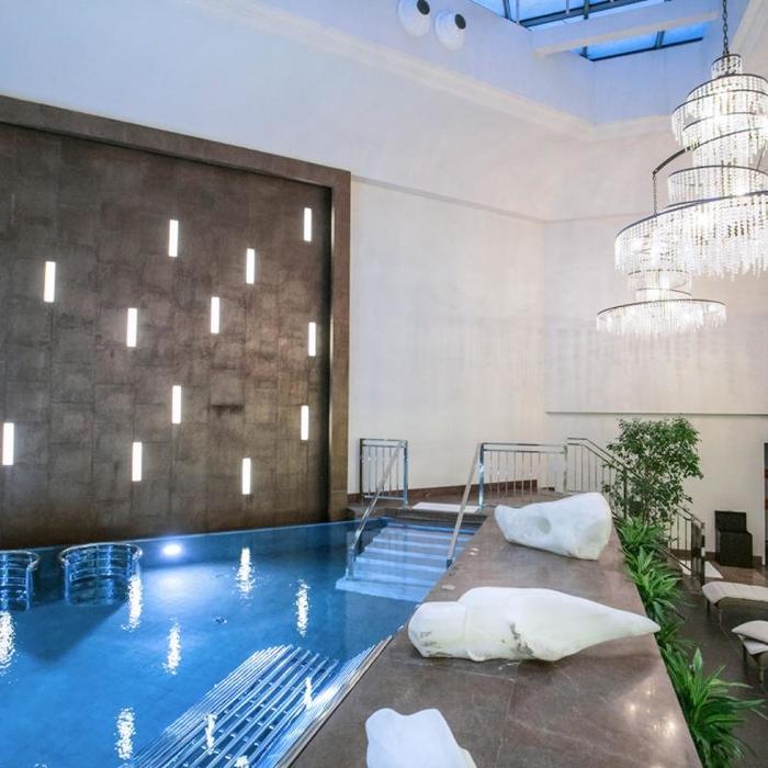 Фото Four Seasons Lion Palace St. Petersburg