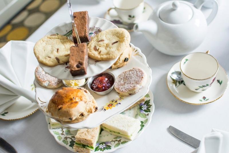 Фото The Castle Hotel