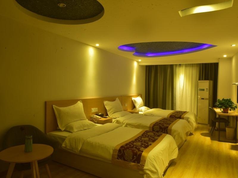 Фото GreenTree Inn Changzhou Jintan North Bus Station Express Hotel