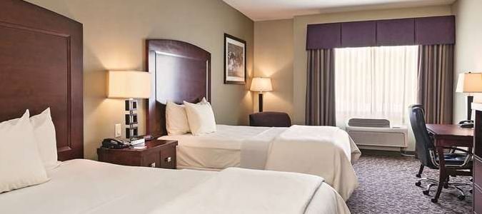 Фото La Quinta Inn & Suites by Wyndham Fort Worth Ne Mall