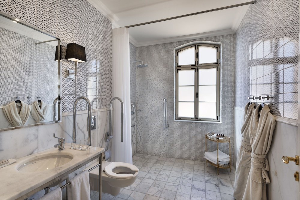 Фото Дриско