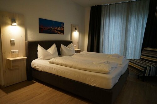 City Lounge Hotel