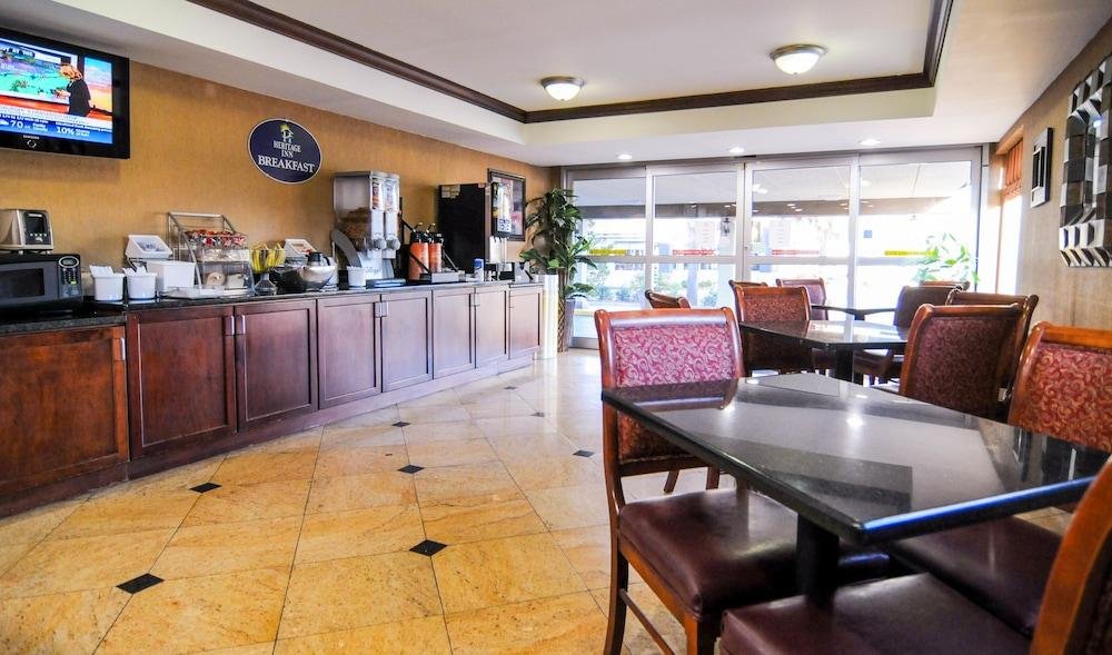 Фото Heritage Inn