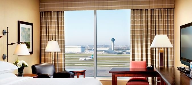 Фото Sheraton Gateway Hotel In Toronto International Airport