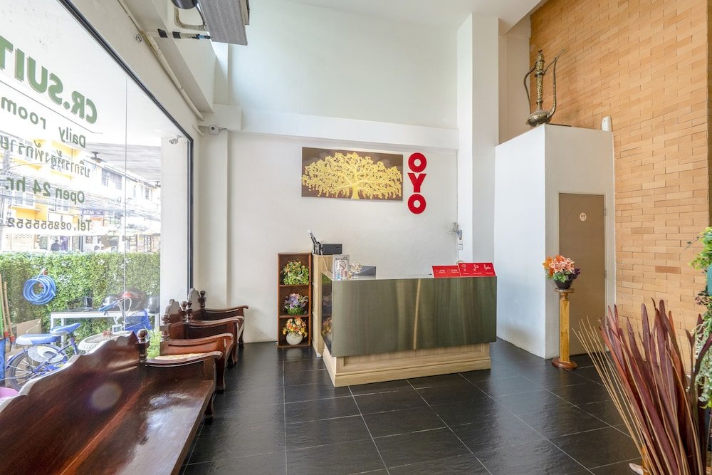 Фото Oyo 982 Charurat Suite