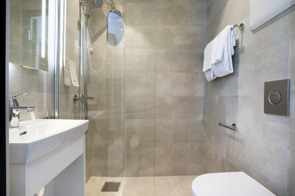 Фото Bergen Harbour Hotel, WorldHotels Crafted