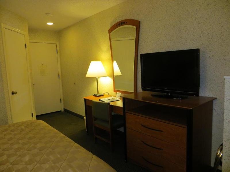 Фото Comfort Inn Modesto