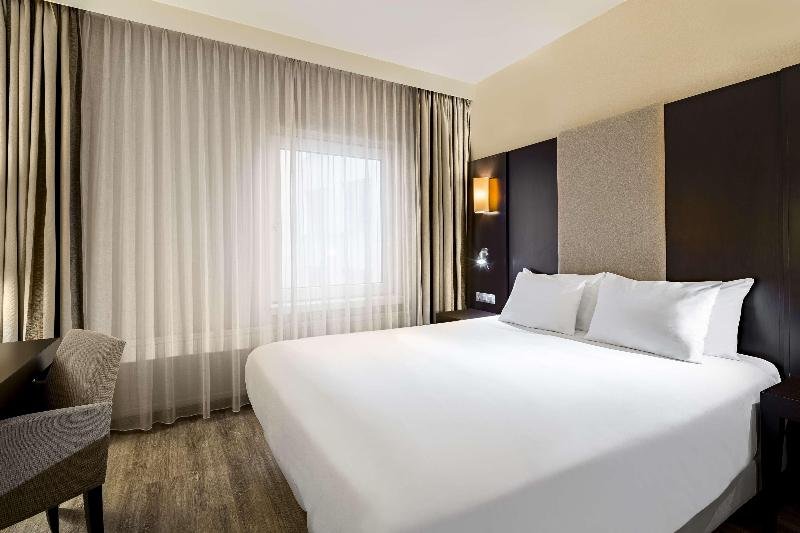 Фото Nh Amsterdam Leidseplein