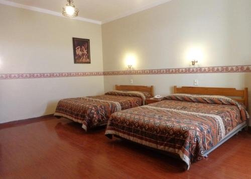 Фото Hostal Colonial