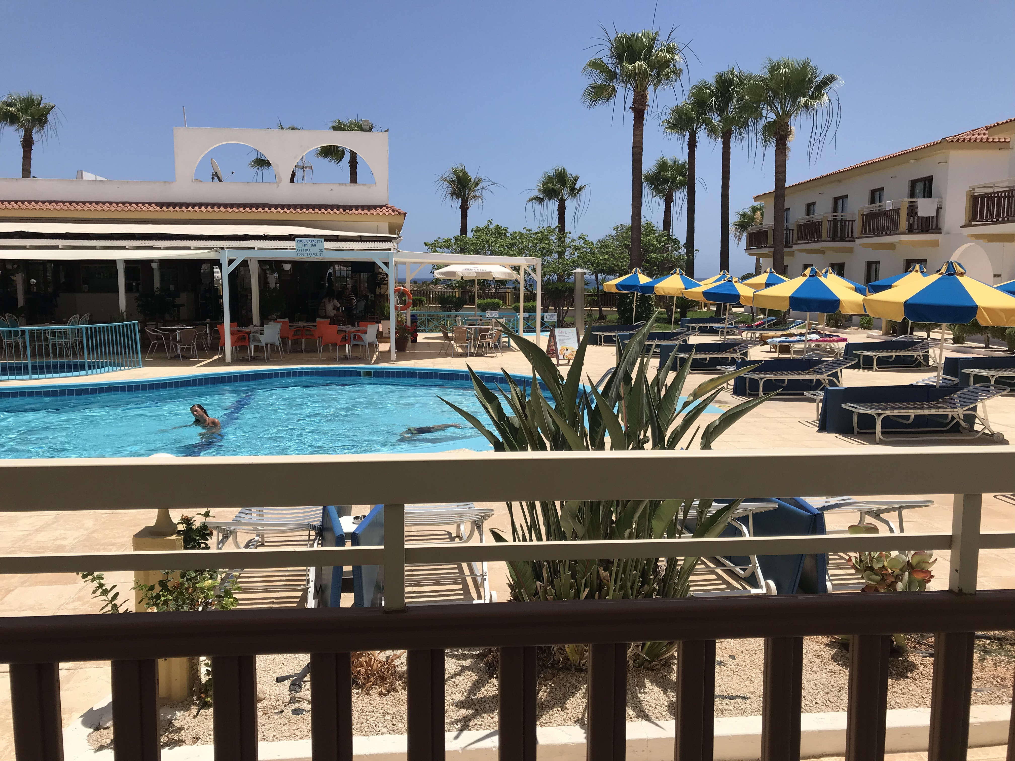 Фото Cosmelenia Hotel Apartments