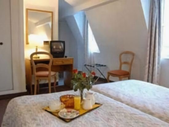 Фото Hotel Le Compostelle