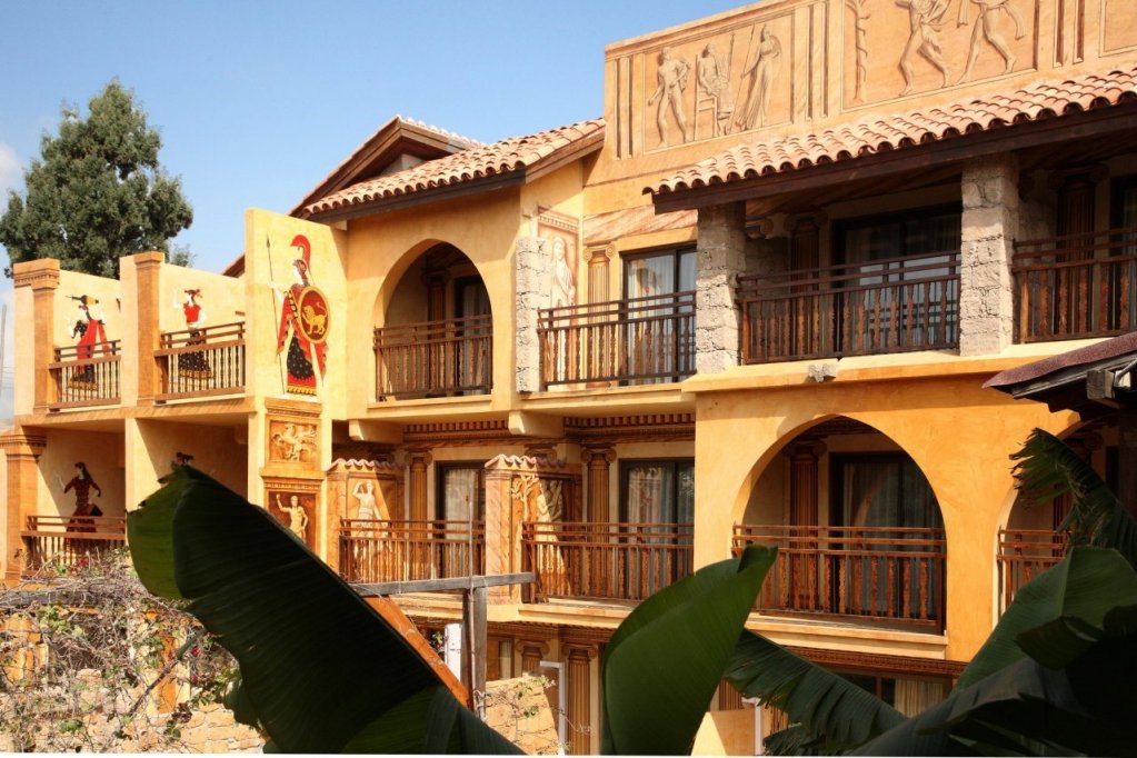 Фото Roman Boutique Hotel