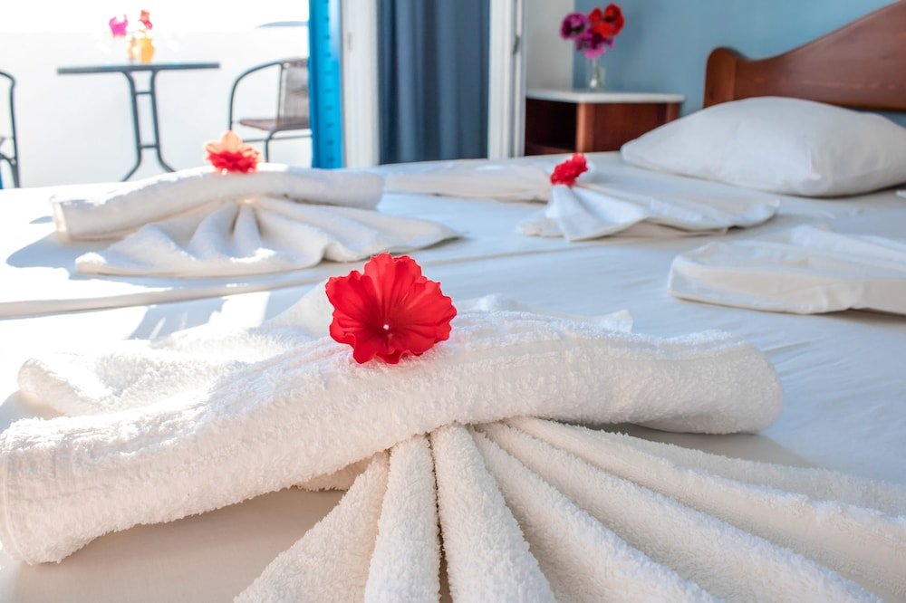 Фото A1 Princess Sissy Ios Hotel & Hostel